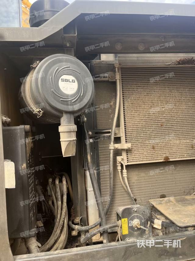 液压泵室（大件舱室）