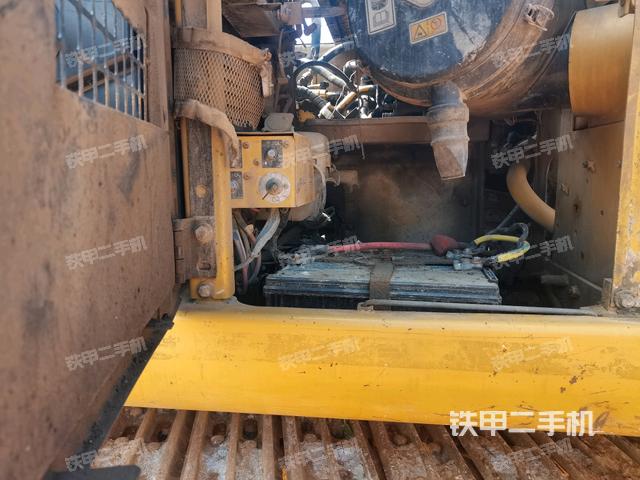 电瓶(大件舱室) 电瓶(大件舱室)