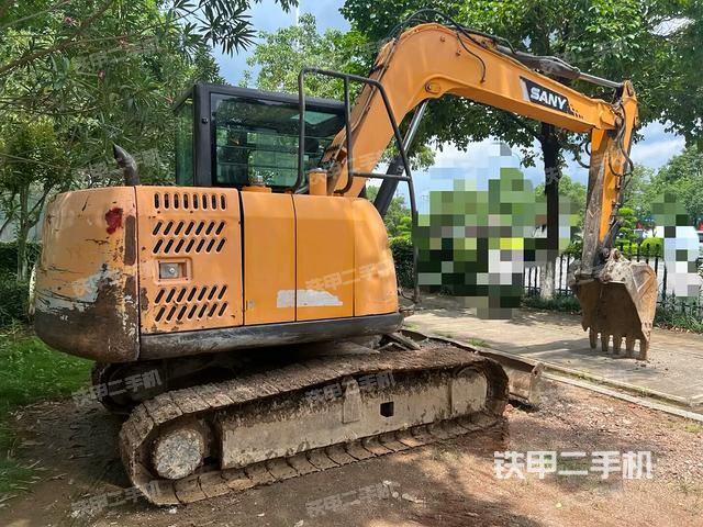 整机右后45°(整机外观) 整机右后45°(整机外观)