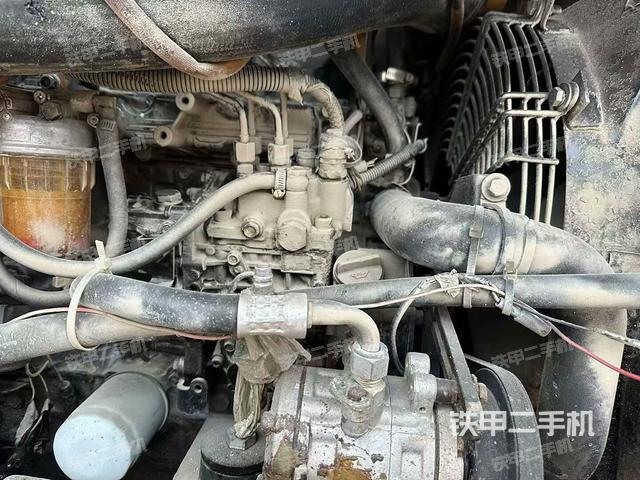 发动机整体俯视(整机外观) 发动机整体俯视(整机外观)