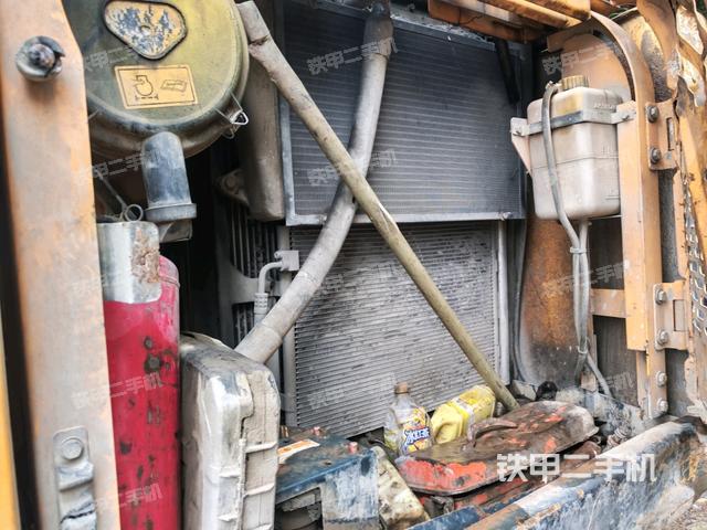 散熱器正面（大件艙室）