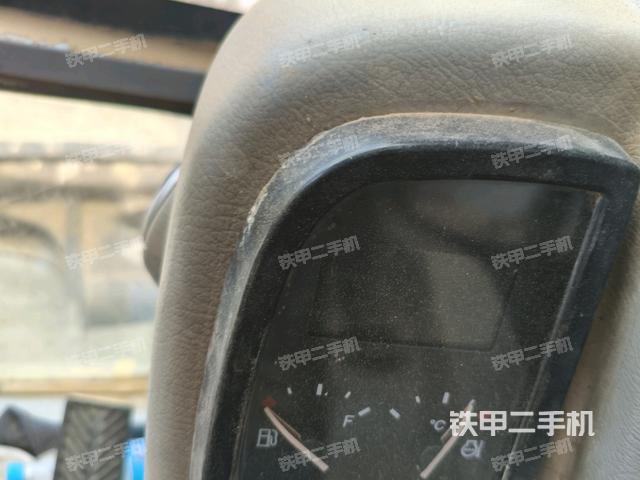 小时表(驾驶室部分) 小时表(驾驶室部分)