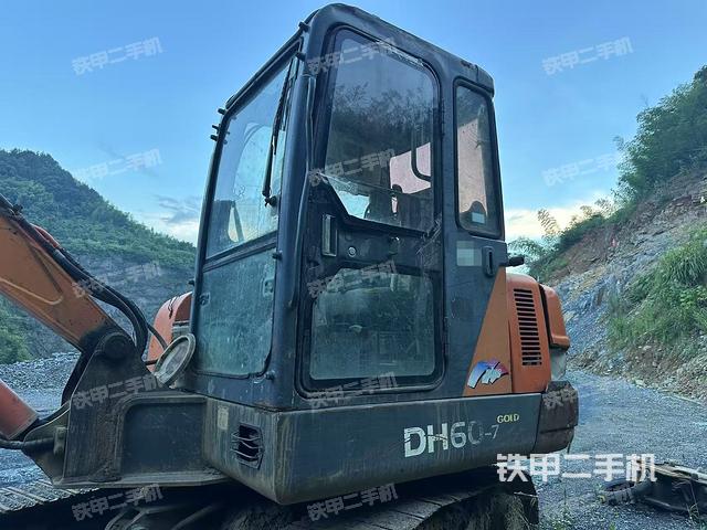 斗山DH55-V挖掘機(jī)