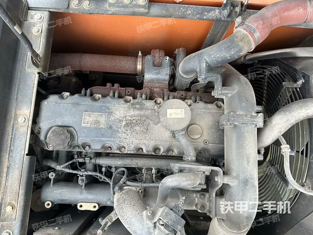 發(fā)動機整體俯視(整機外觀) 發(fā)動機整體俯視(整機外觀)