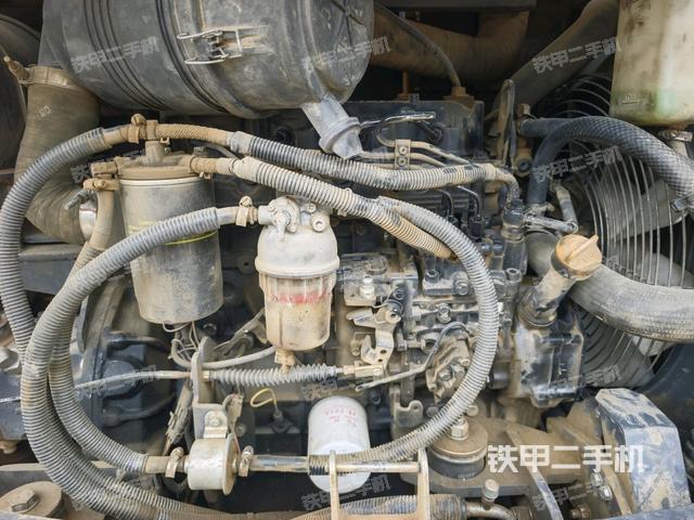 发动机整体俯视(整机外观) 发动机整体俯视(整机外观)