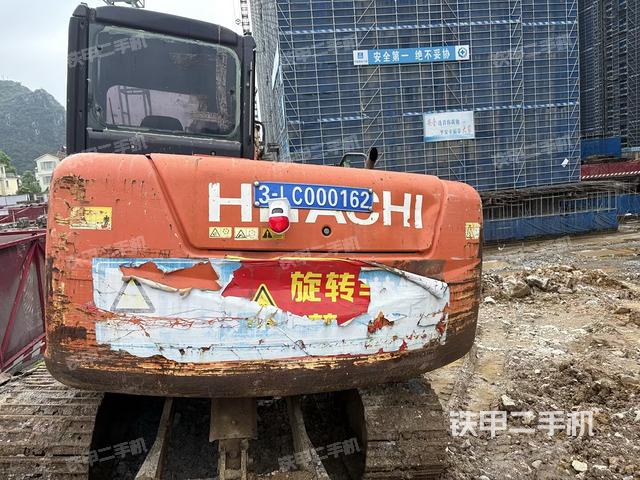 右后45(整機(jī)外觀) 右后45(整機(jī)外觀)