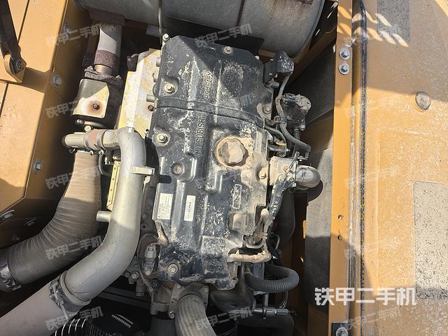 发动机整体俯视（整机外观）