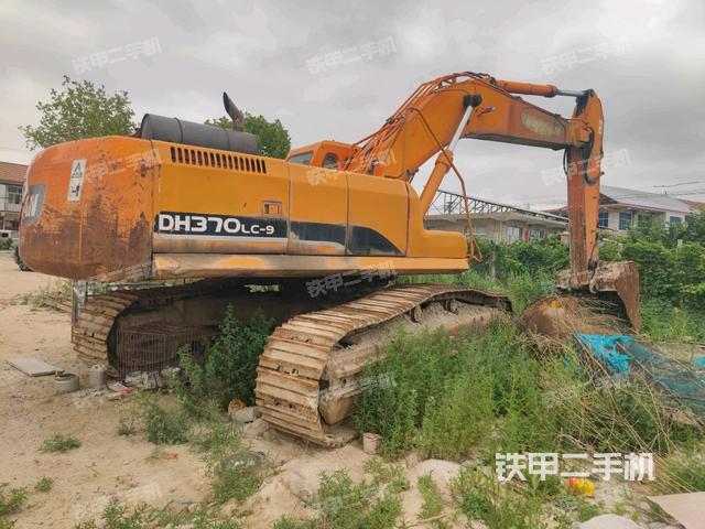 右后45(整機(jī)外觀) 右后45(整機(jī)外觀)