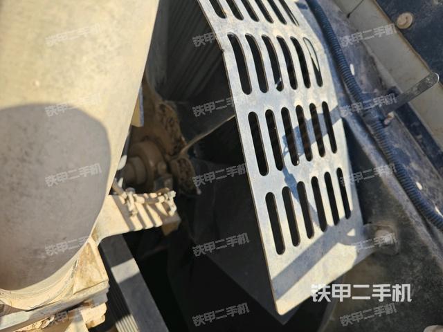 水箱+风扇特写(上车部件) 水箱+风扇特写(上车部件)