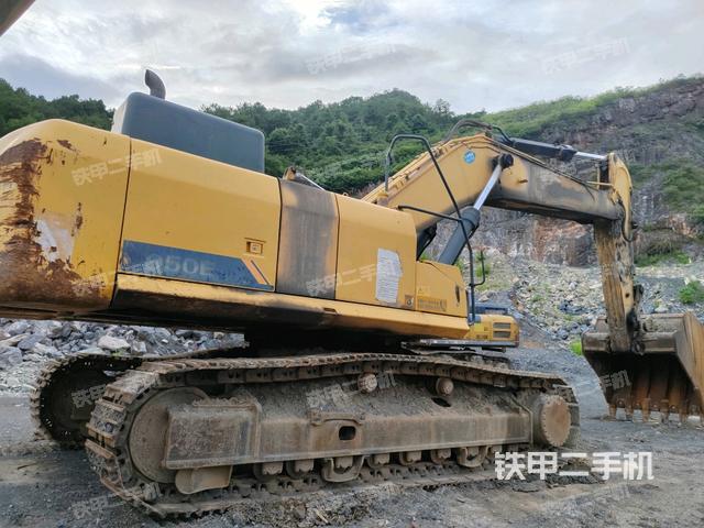 右后45(整机外观) 右后45(整机外观)