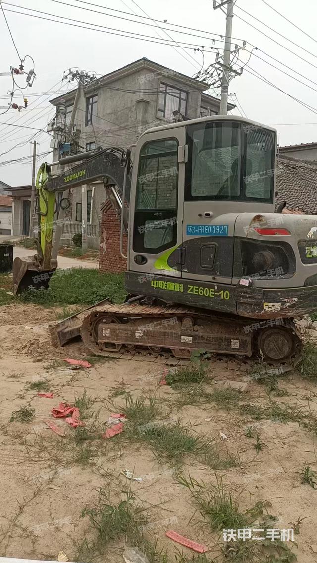 中聯(lián)重科ZE60E-10挖掘機