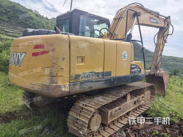 三一重工SY115C-10挖掘机的设备实拍-第2张实拍照片
