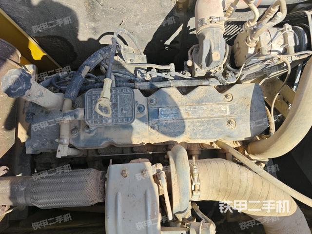 增压器特写(上车部件) 增压器特写(上车部件)