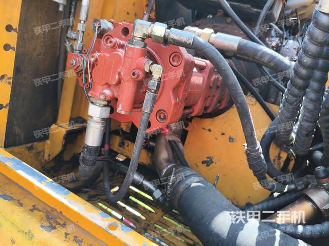 液壓泵室(大件艙室) 液壓泵室(大件艙室)