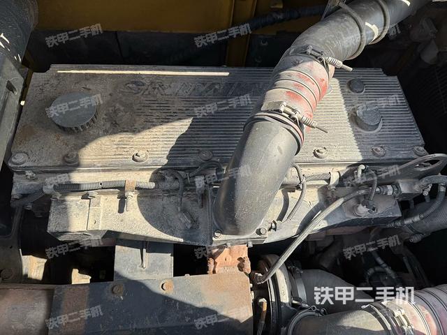 發(fā)動(dòng)機(jī)整體俯視(整機(jī)外觀) 發(fā)動(dòng)機(jī)整體俯視(整機(jī)外觀)