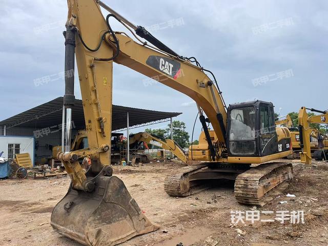 卡特彼勒323DL挖掘機