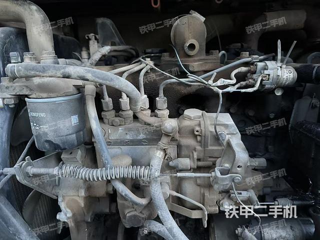 发动机整体俯视(整机外观) 发动机整体俯视(整机外观)