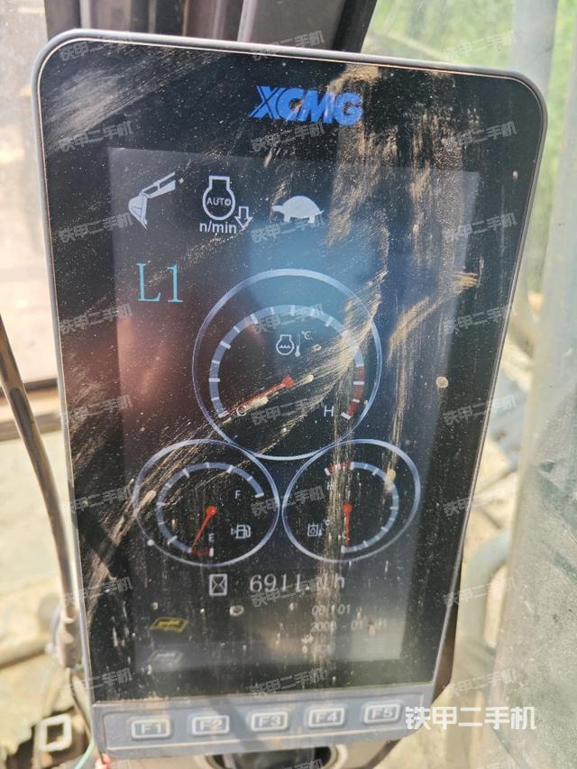 小时表(驾驶室部分) 小时表(驾驶室部分)