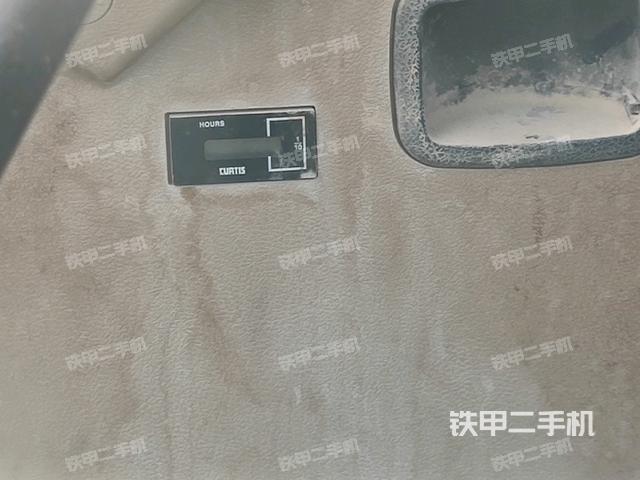 小時(shí)表(駕駛室部分) 小時(shí)表(駕駛室部分)