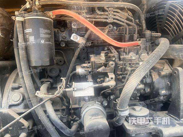 發(fā)動(dòng)機(jī)整體俯視(整機(jī)外觀) 發(fā)動(dòng)機(jī)整體俯視(整機(jī)外觀)