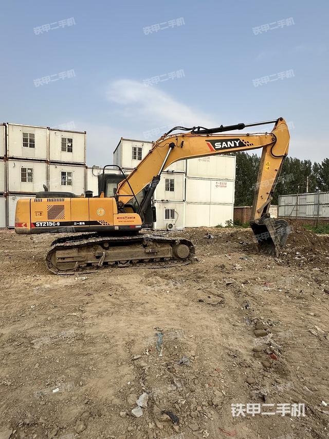 整机右后45°(整机外观) 整机右后45°(整机外观)