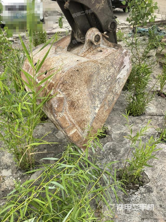 鏟斗45度(工作和回轉(zhuǎn)裝置) 鏟斗45度(工作和回轉(zhuǎn)裝置)