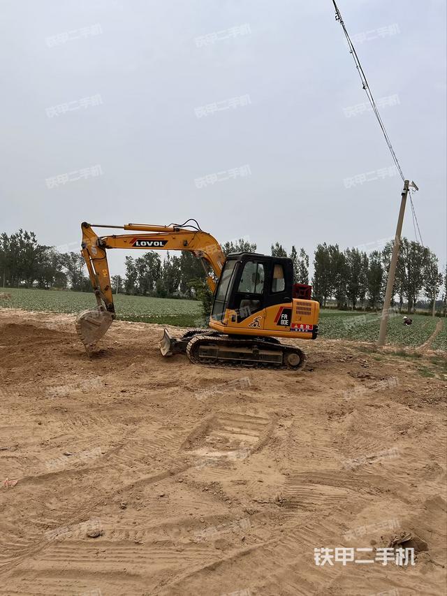 雷沃重工FR80E挖掘機(jī)