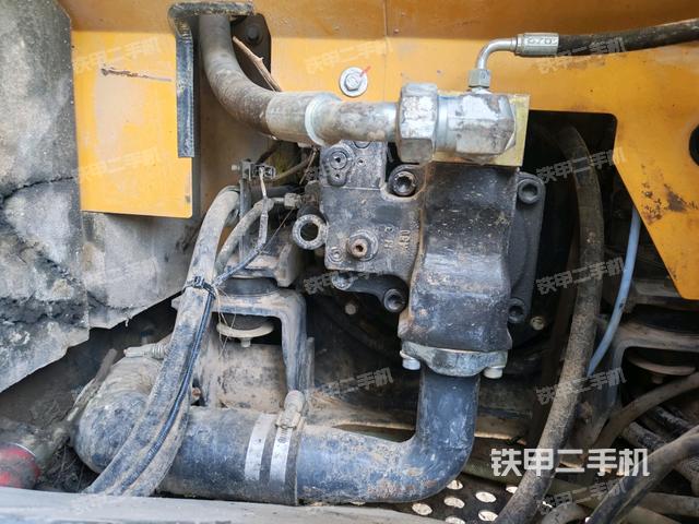 液压泵室（大件舱室）