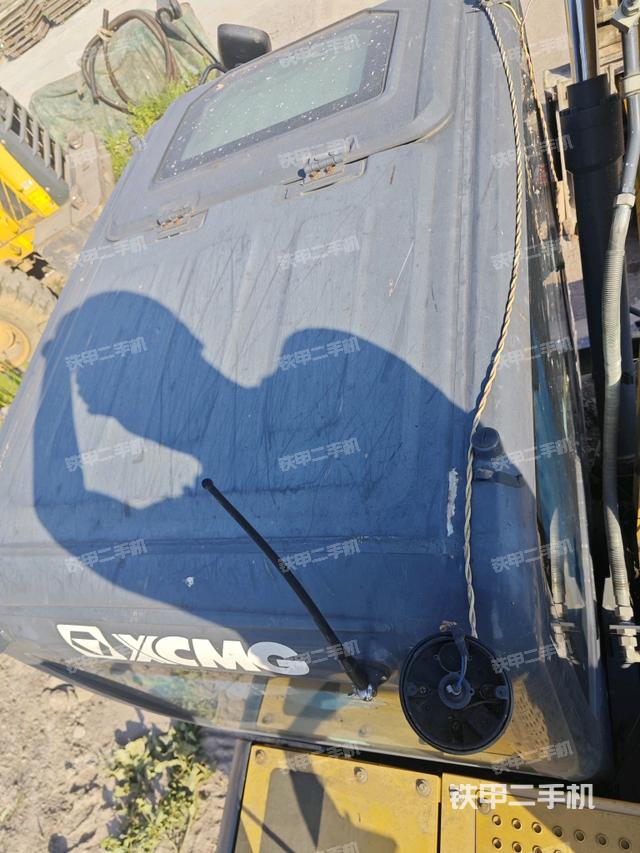 駕駛室頂部俯視(上車部件) 駕駛室頂部俯視(上車部件)