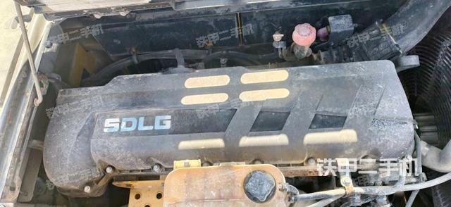 發(fā)動(dòng)機(jī)整體俯視(整機(jī)外觀) 發(fā)動(dòng)機(jī)整體俯視(整機(jī)外觀)