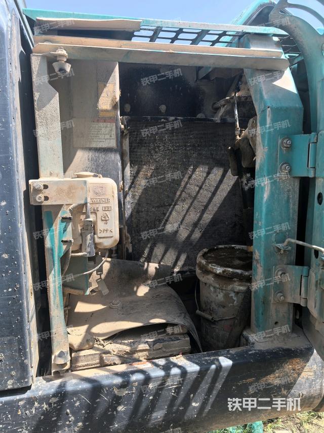 散熱器室(大件艙室) 散熱器室(大件艙室)