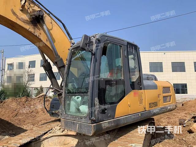 徐工XE215D挖掘機