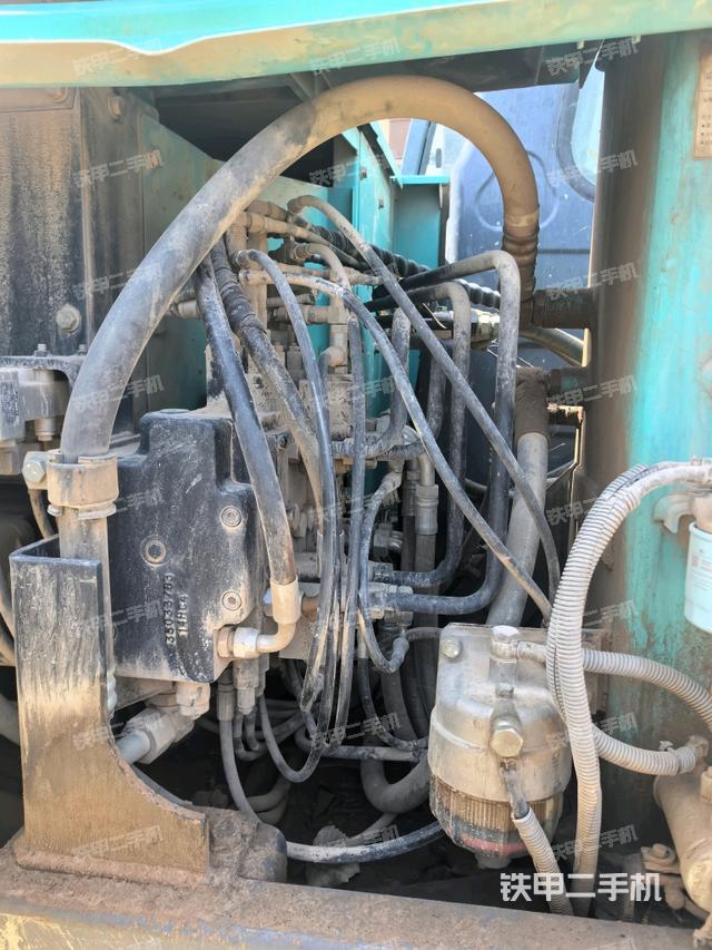 分配閥(上車(chē)部件) 分配閥(上車(chē)部件)