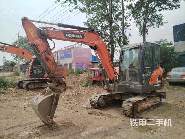 斗山DX55-9CN挖掘機(jī)