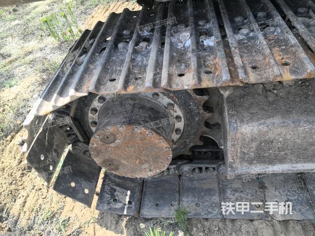 右驅(qū)動(dòng)輪(行走機(jī)構(gòu)) 右驅(qū)動(dòng)輪(行走機(jī)構(gòu))