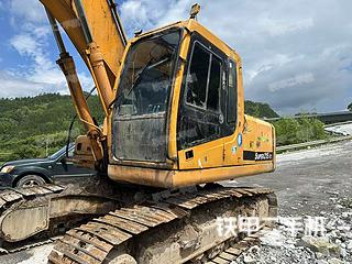 現(xiàn)代R215-7C挖掘機(jī)實拍圖片