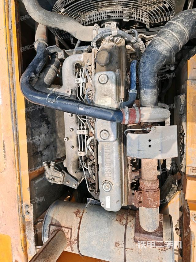 发动机整体俯视（整机外观）