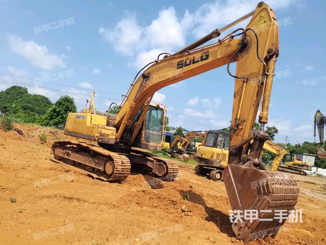 右前45(整机外观) 右前45(整机外观)