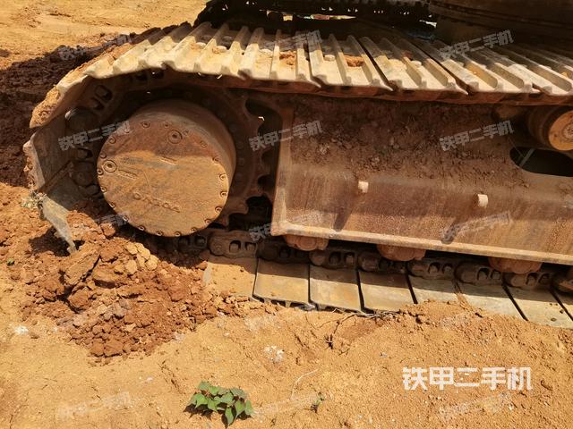 右驅(qū)動輪(行走機構(gòu)) 右驅(qū)動輪(行走機構(gòu))