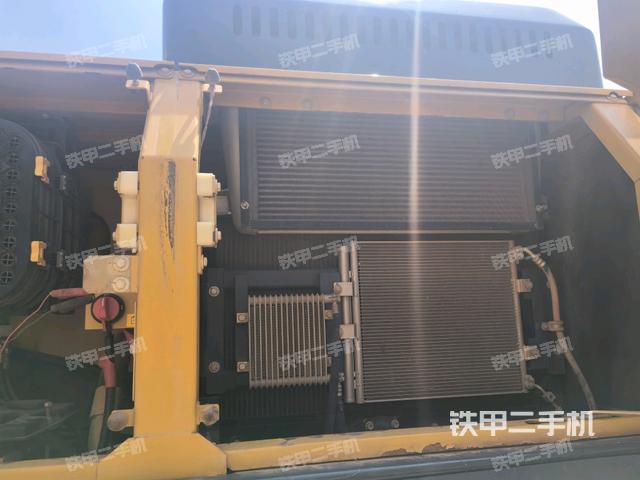 散热器正面（大件舱室）