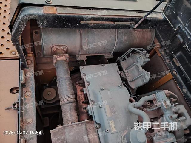 水箱+风扇特写(上车部件) 水箱+风扇特写(上车部件)