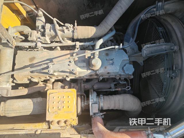 發(fā)動機(jī)室(上車部件) 發(fā)動機(jī)室(上車部件)