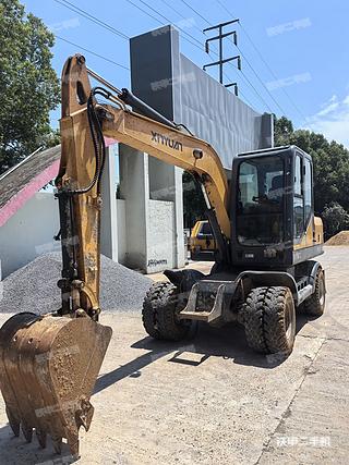 新源XY75W-9挖掘机实拍图片