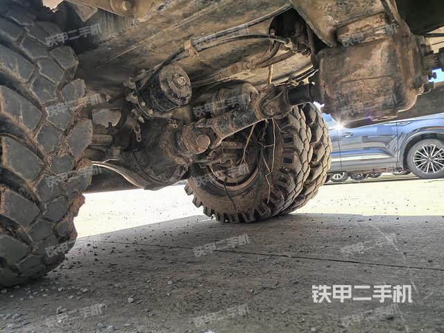左驅(qū)動輪(行走機(jī)構(gòu)) 左驅(qū)動輪(行走機(jī)構(gòu))