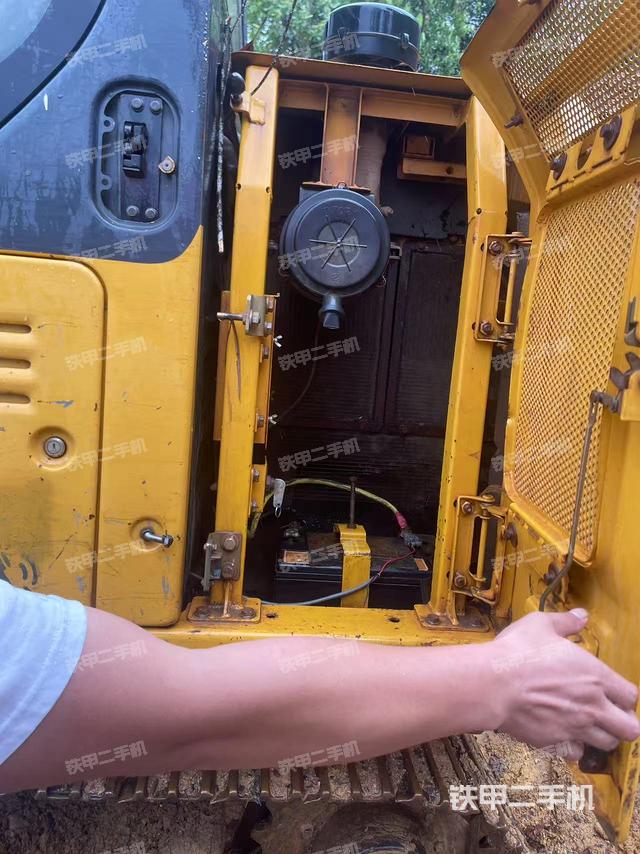 单侧履带整体（整机外观）