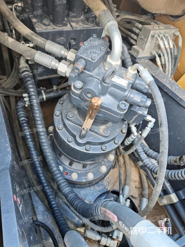 回转马达(上车部件) 回转马达(上车部件)