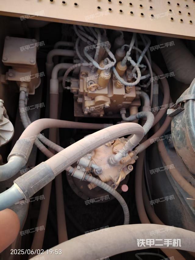 回转马达(上车部件) 回转马达(上车部件)