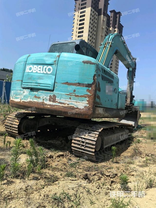 右后45(整機(jī)外觀) 右后45(整機(jī)外觀)