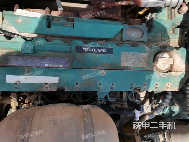 氣門室蓋螺絲特寫(上車部件) 氣門室蓋螺絲特寫(上車部件)