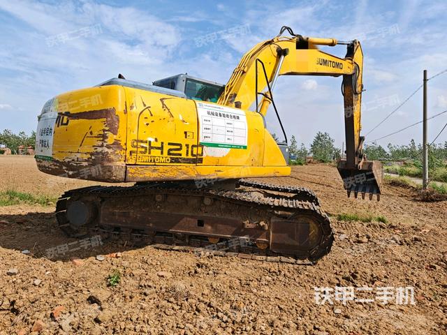 整机右后45°(整机外观) 整机右后45°(整机外观)